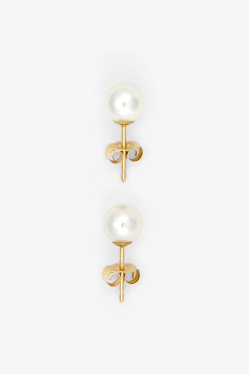 Profile of 6mm Akoya Pearl Stud Earrings by Satomi Kawakita at Abacus Row Handmade Jewelry