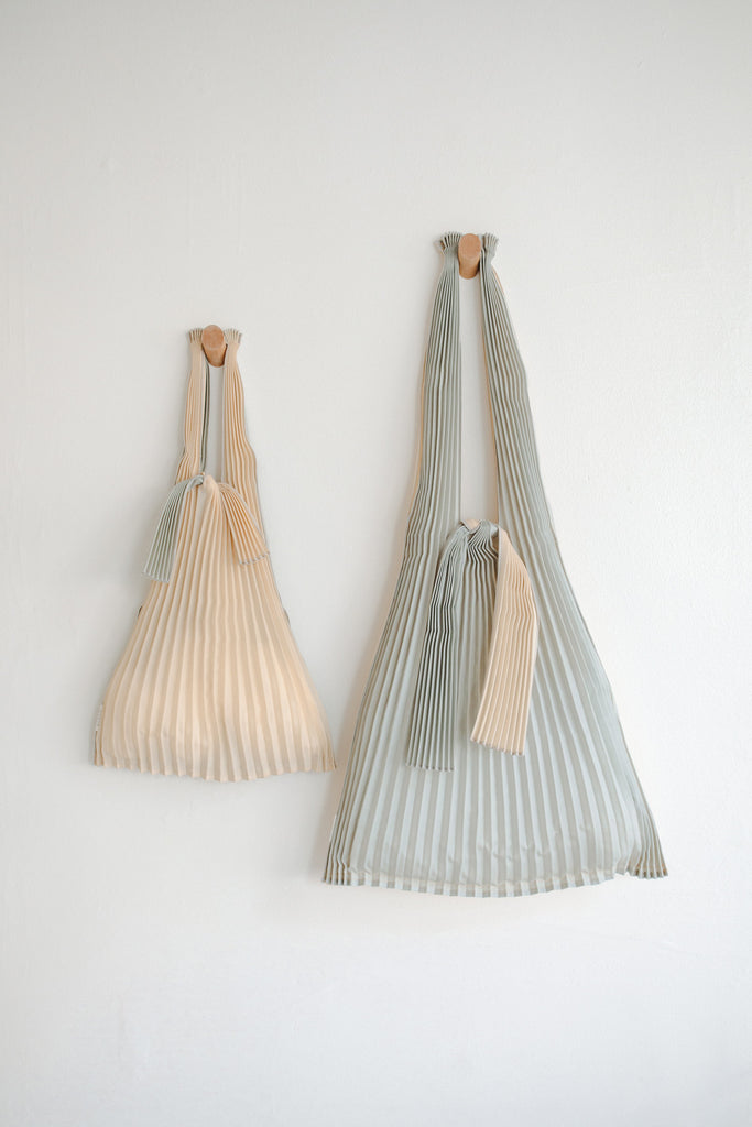 Large + Small Pleated Pleco Tote Bag - Beige + Silver