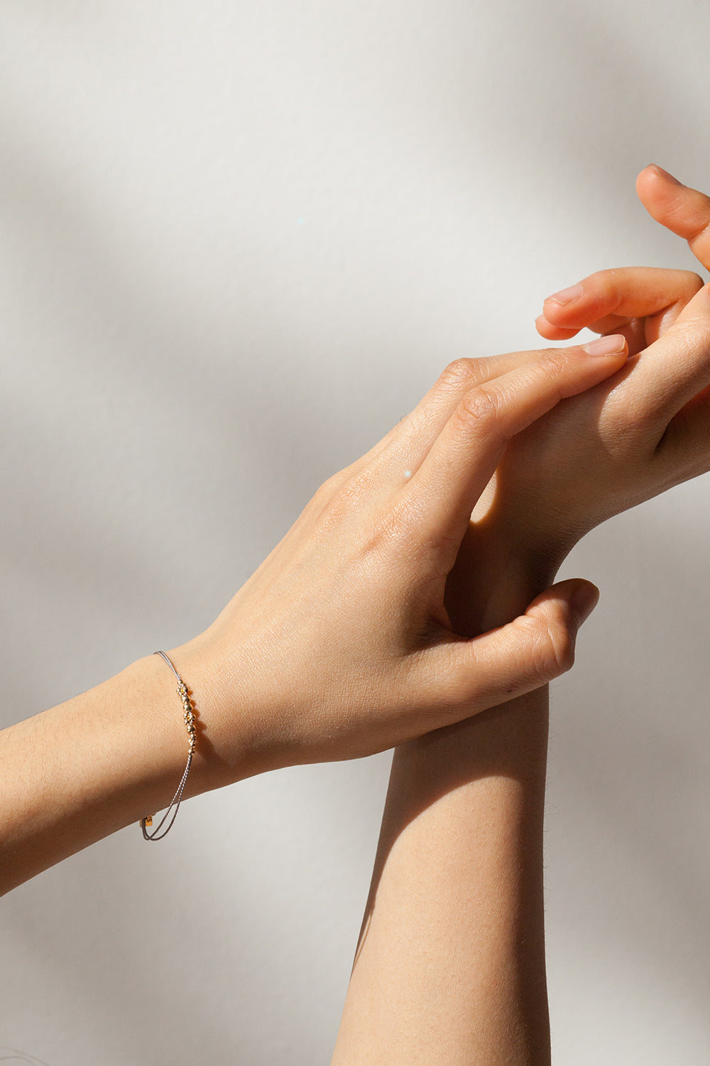 Leo Minor Bracelet, grey model - Abacus Row Handmade Jewelry
