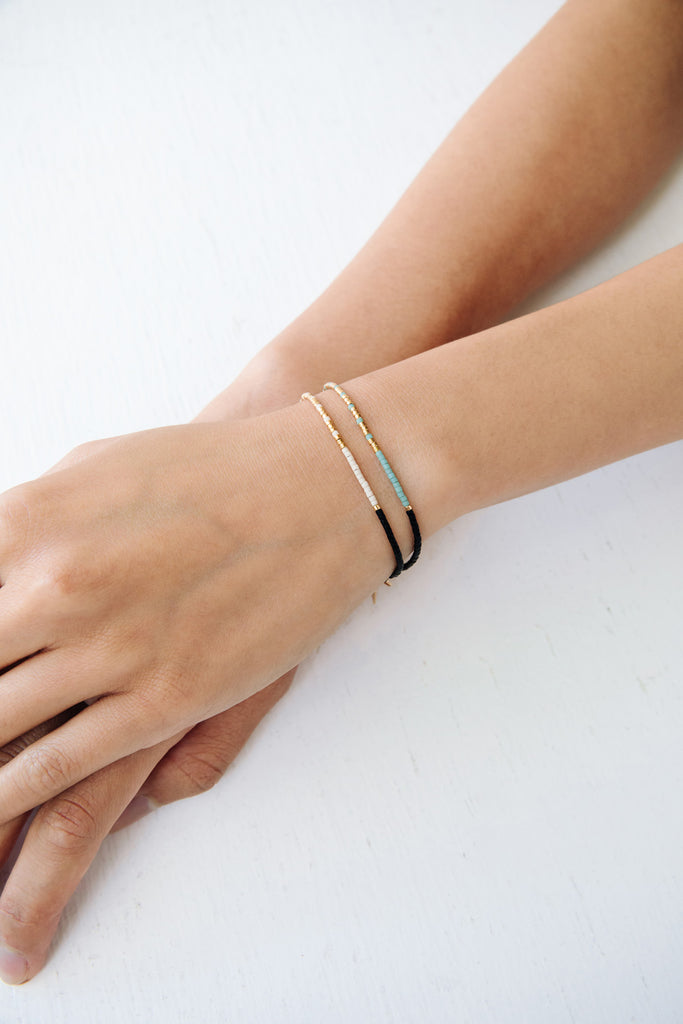 Tottori Bracelet, Oasis