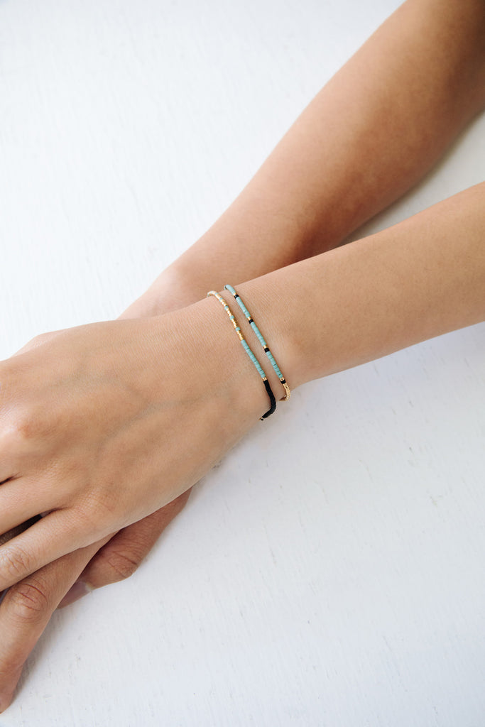 Tottori Bracelet, Oasis