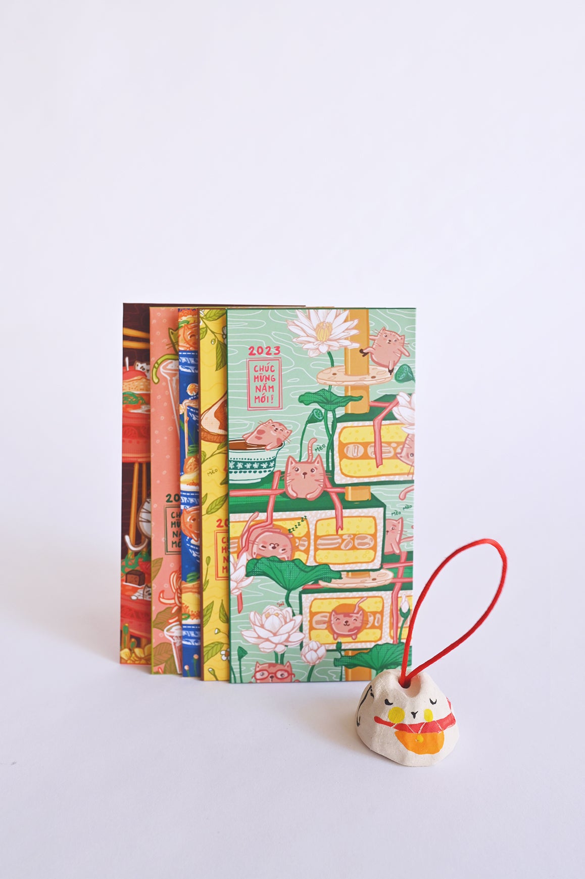Mini Maneki Neko Charm – Red