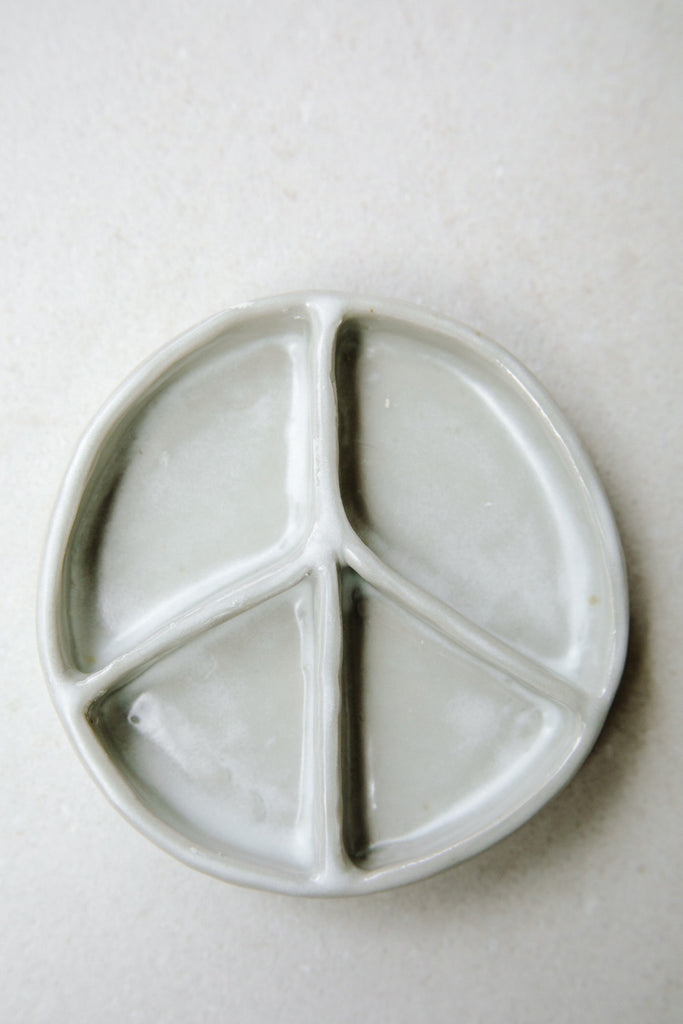 Medium Peace Plate by Ariel Clute