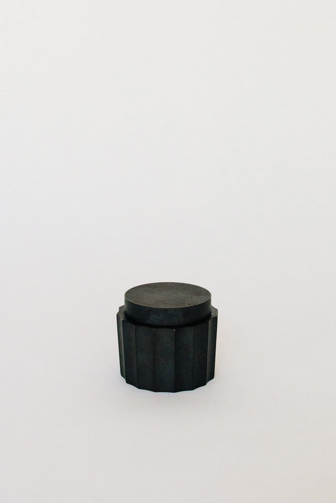 Small Pot - Blackish Brown hexadecagon by Nousaku at Abacus Row
