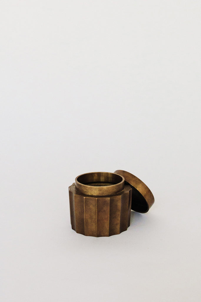 Small Pot Golden Brown - hexadecagon by Nousaku at Abacus Row