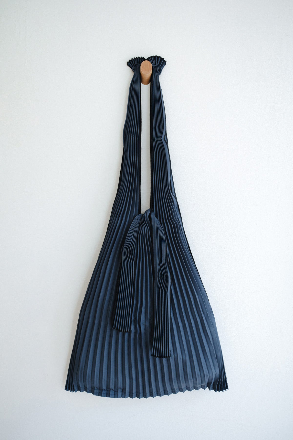 Large Navy Pleated Pleco Tote Bag by KNA Plus at Abacus Row