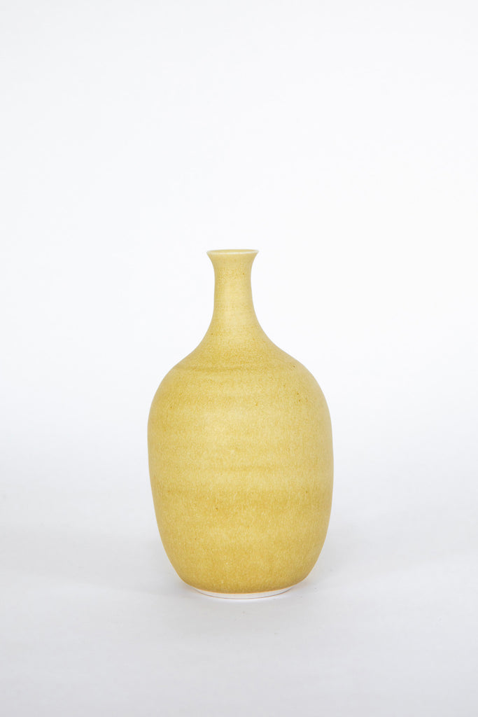 Bud Vase by Vy Voi at Abacus Row