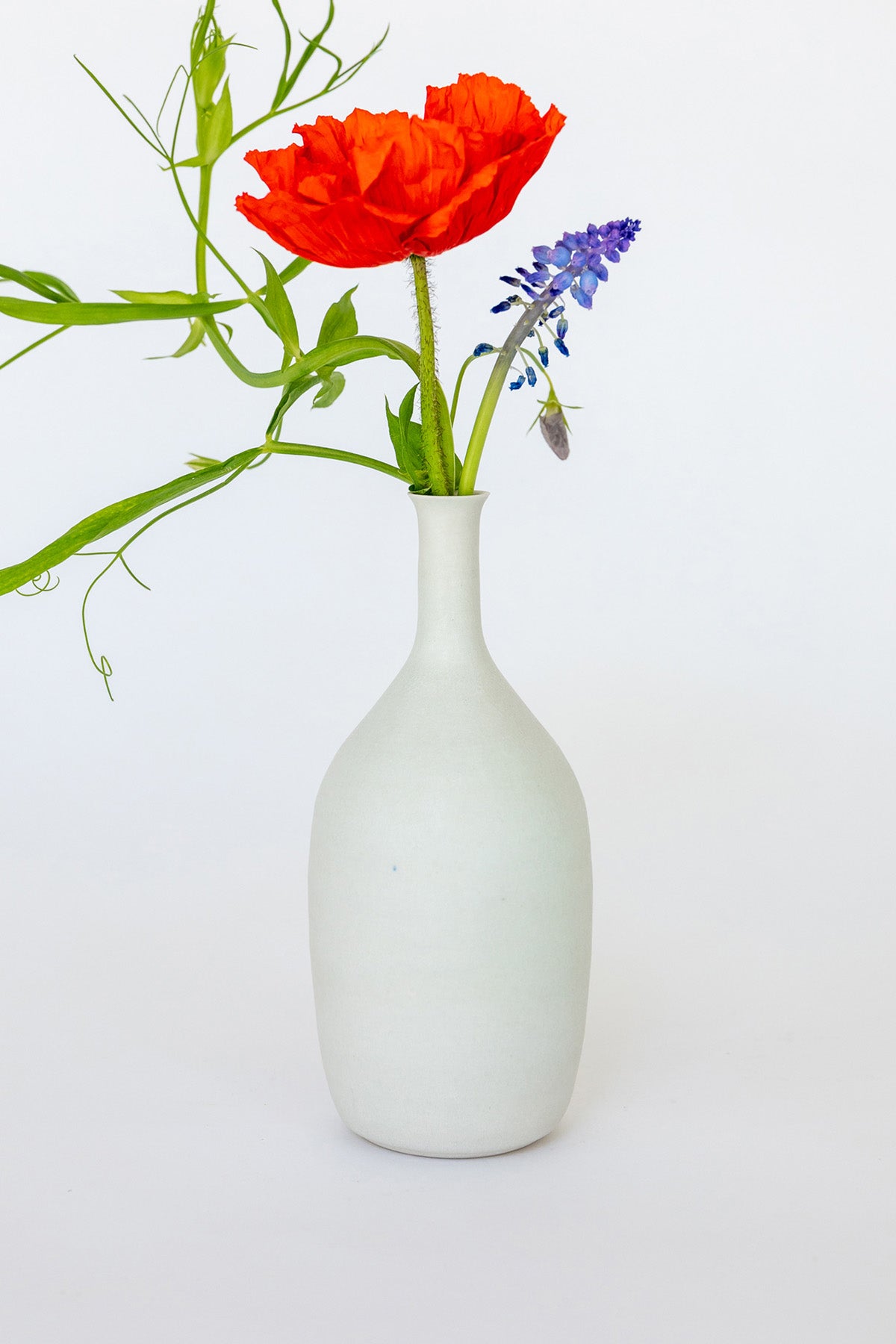 Bud Vase by Vy Voi at Abacus Row