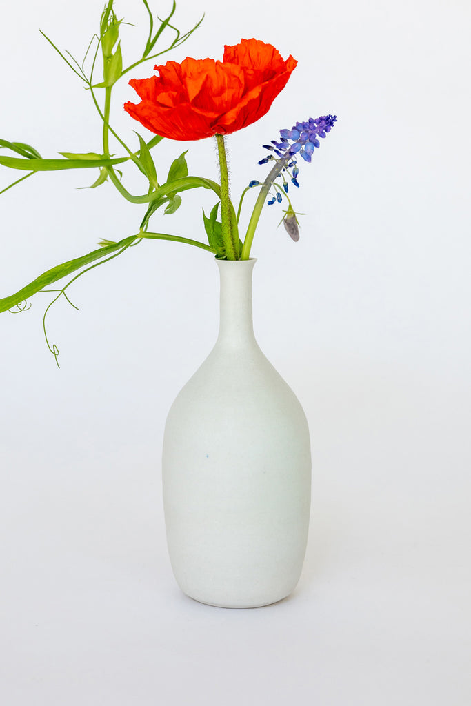 Bud Vase by Vy Voi at Abacus Row