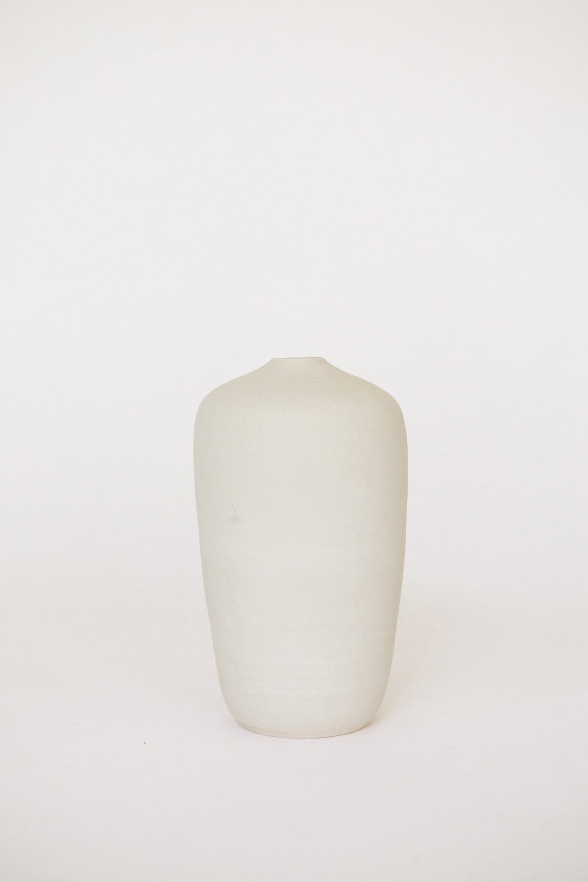 Round Top Bud Vase by Vy Voi at Abacus Row
