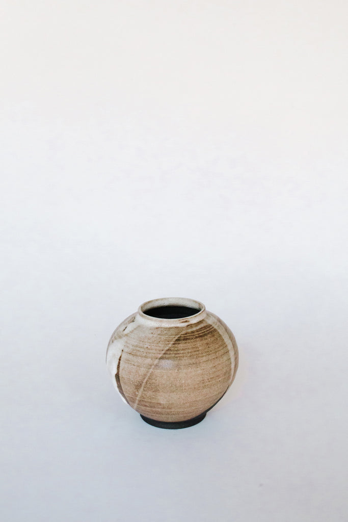 Moon Vase by Yenworks Ceramics