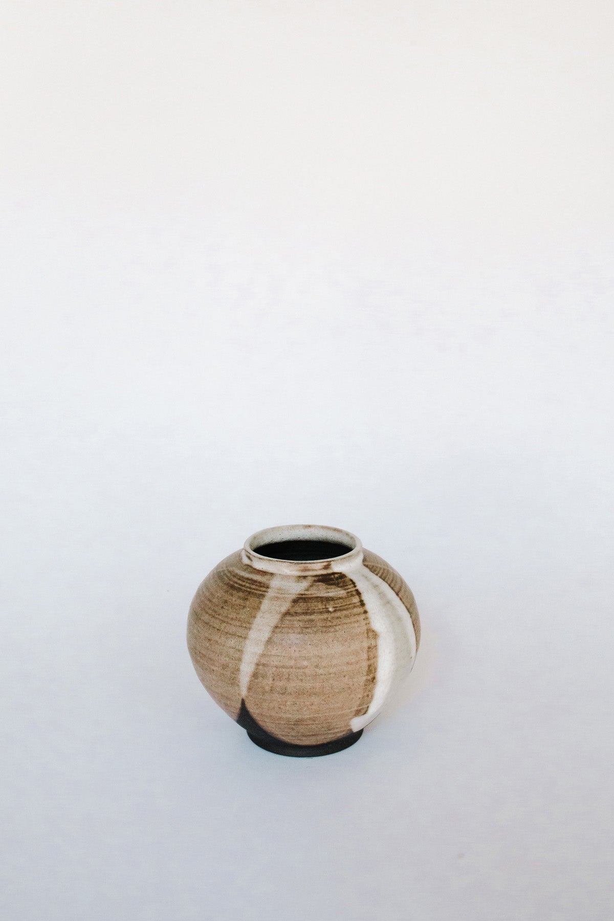 Moon Vase by Yenworks Ceramics