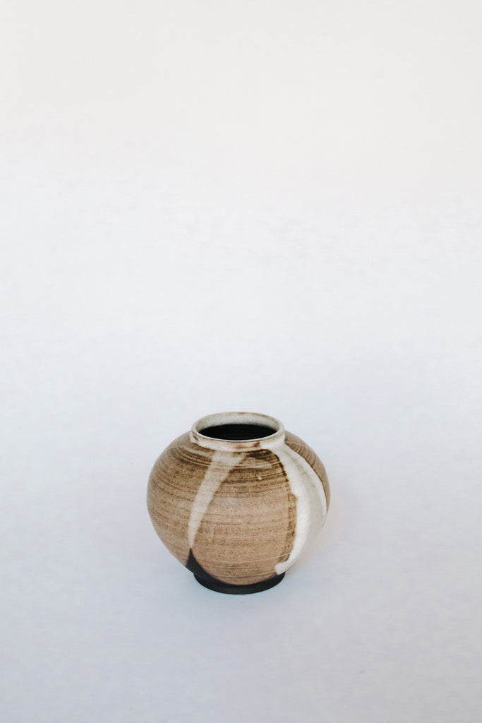 Moon Vase by Yenworks Ceramics