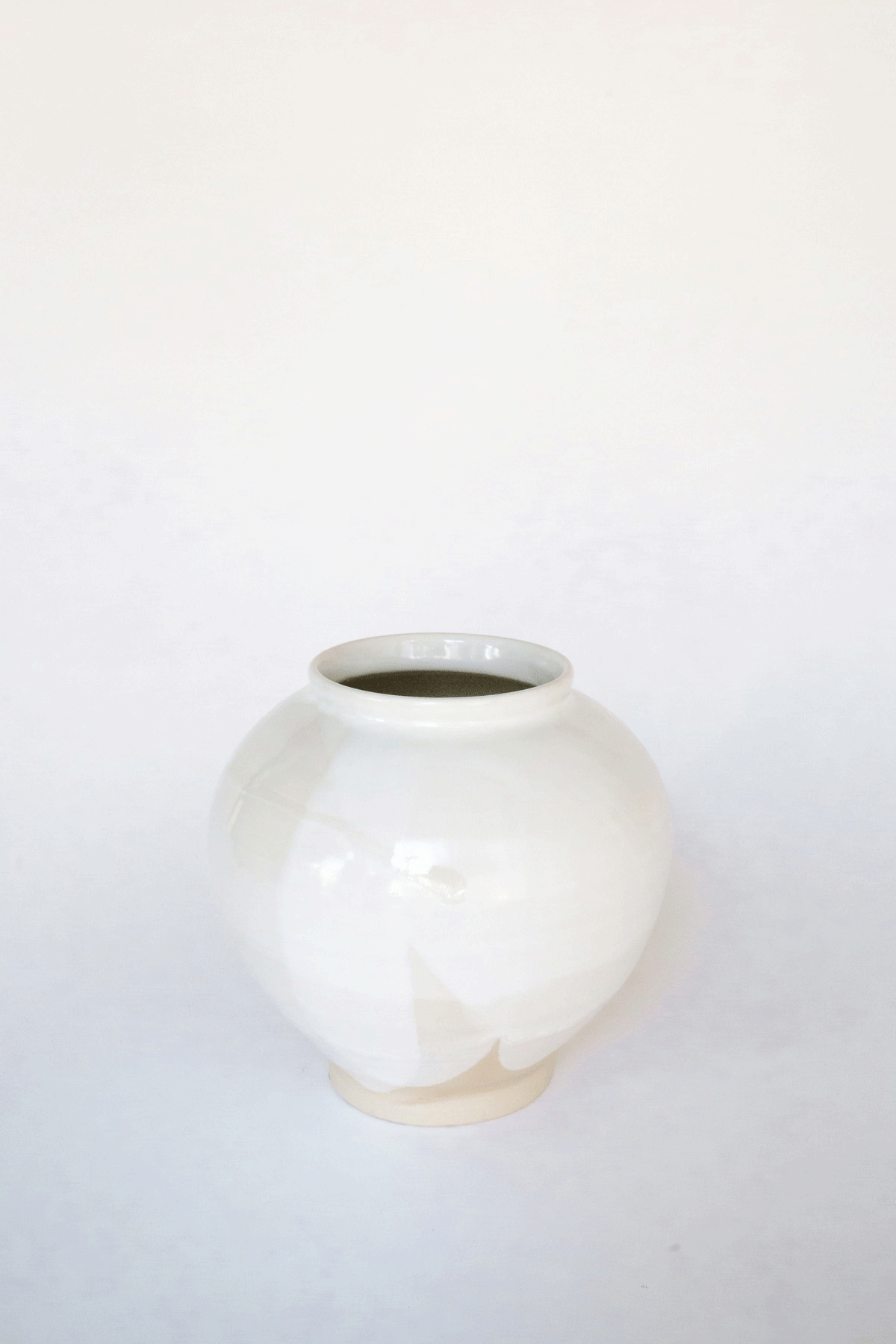 Moon Vase by Yenworks Ceramics